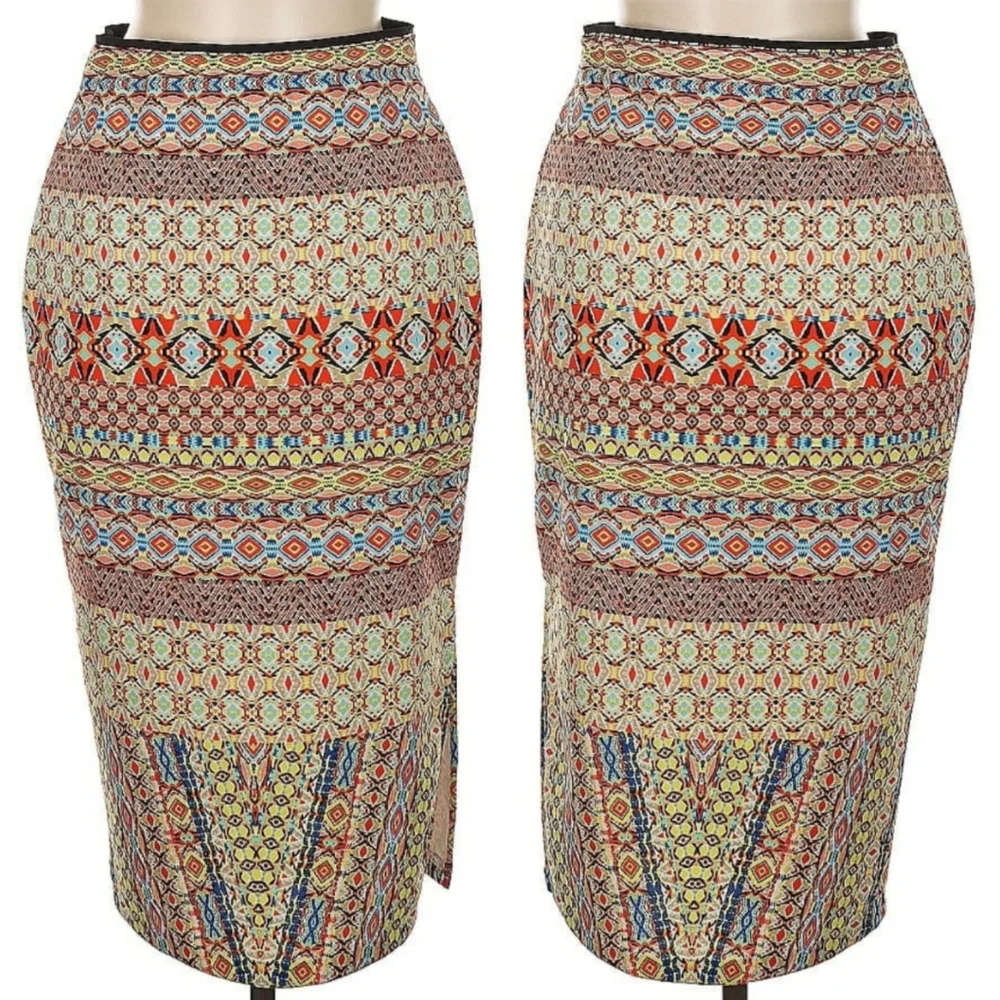 BISOU BISOU Longline Scuba Knit Printed Pencil Skirt Sz M - Picture 2 of 5